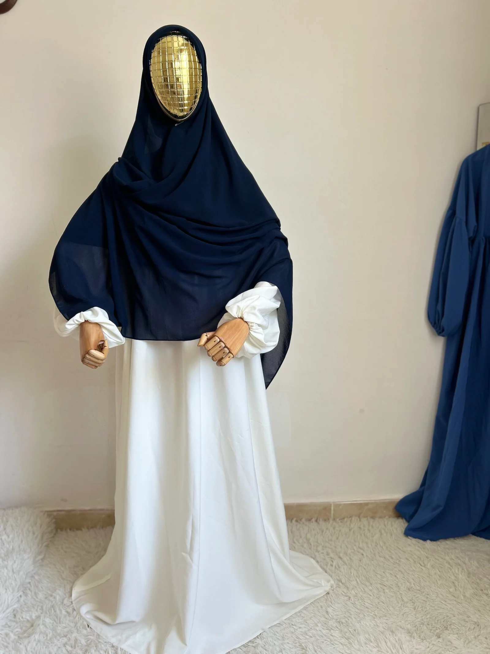 حجاب تسنيم
