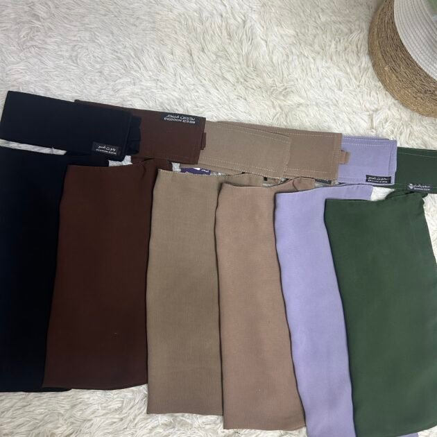 نقاب بدون أسم مصري